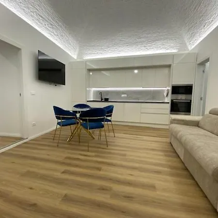 Διαμέρισμα Little White House Loano