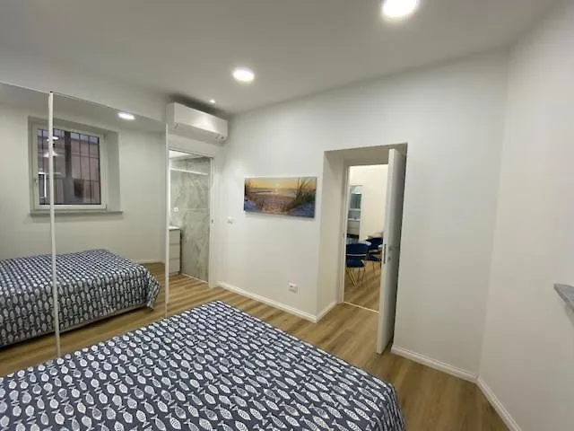 Little White House * Loano