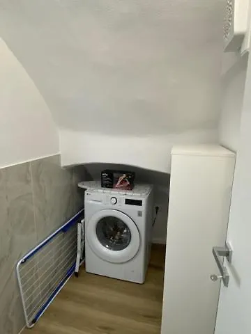 Apartman Little White House *